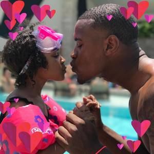 Meet your Posher, Pierre